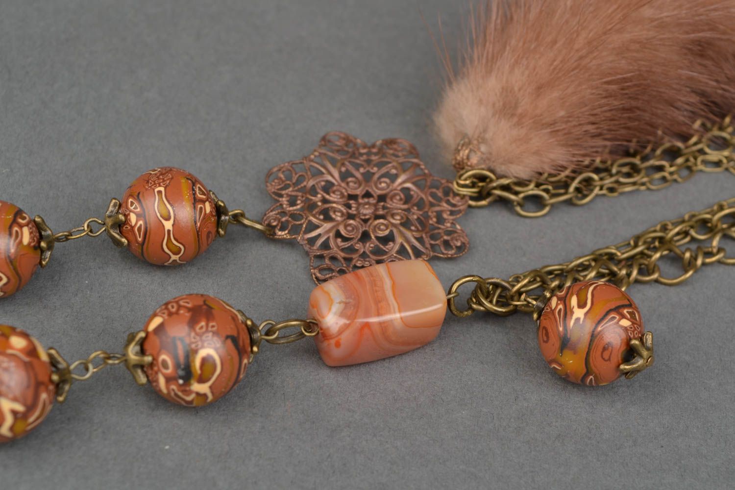 Bead necklace with natural stone and mink fur photo 3