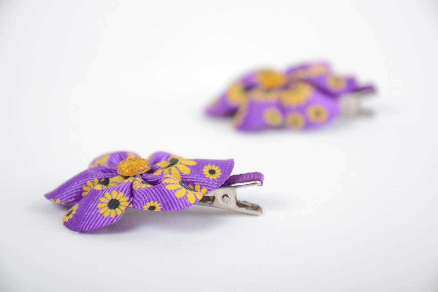 Children's handmade designer rep ribbon flower hair clips set 2 pieces violet photo 3