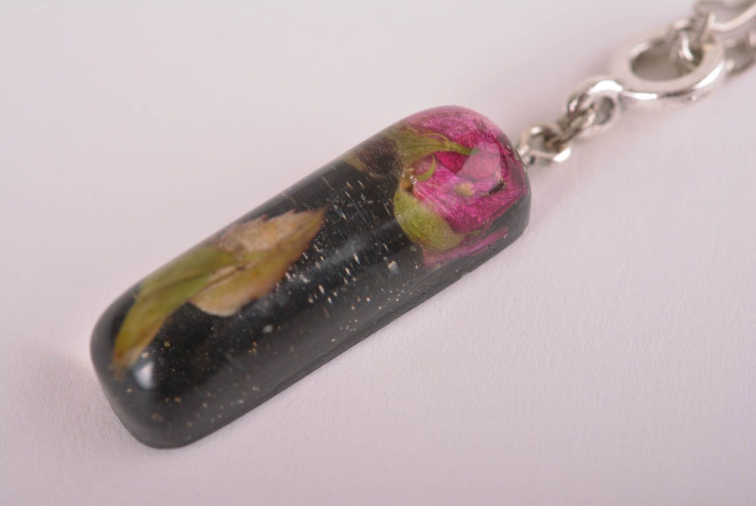 Handmade pendant unusual pendant epoxy resin pendant with dried flowers photo 5