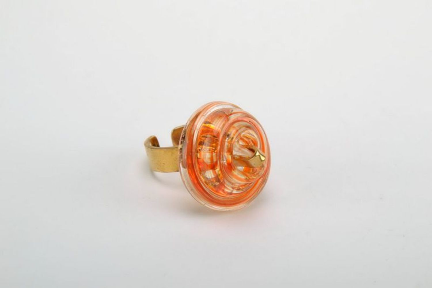 Seal ring made from glass and metal Coral photo 1
