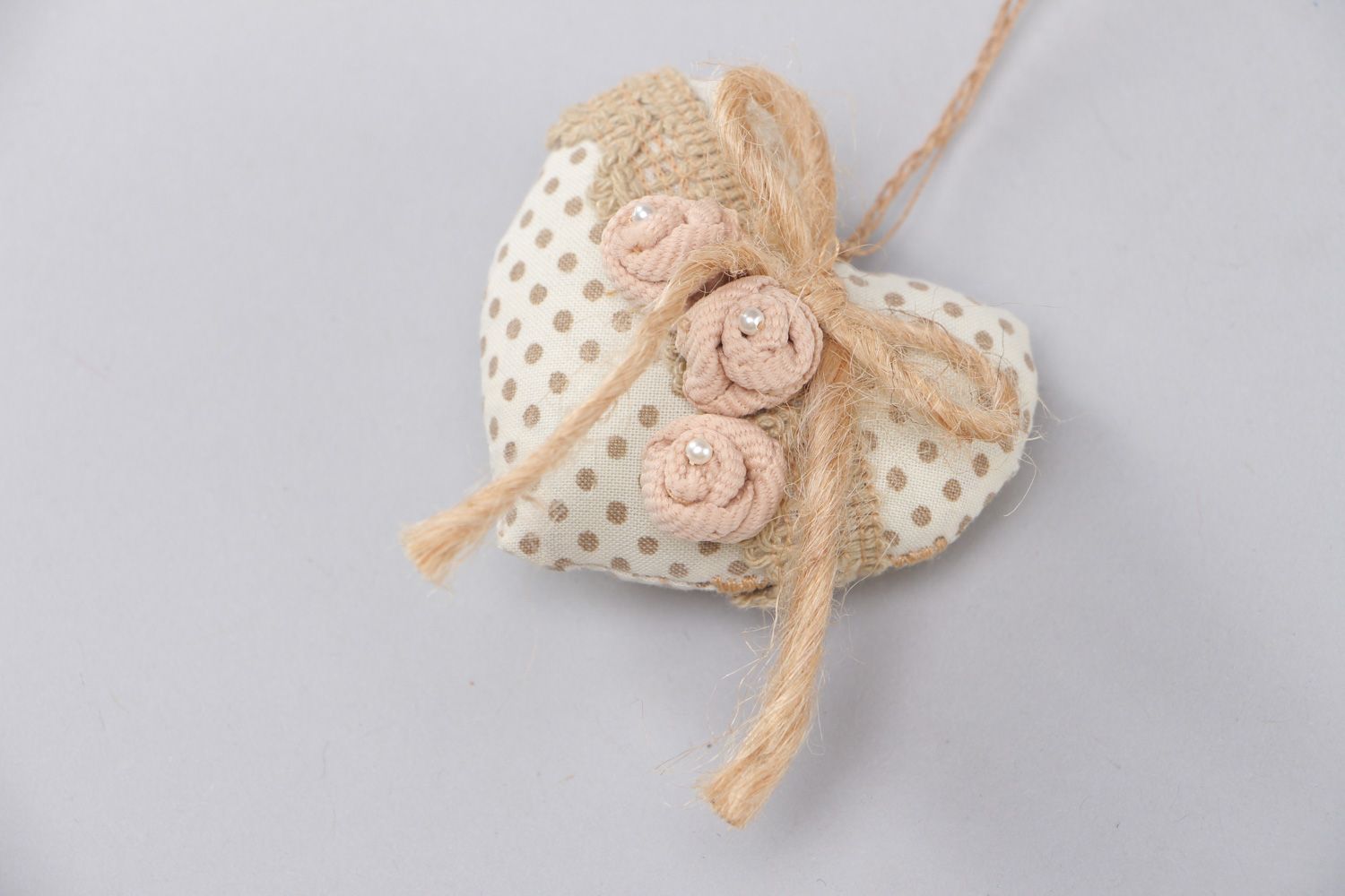 Handmade interior pendant polka dot fabric heart with flowers and eyelet photo 1