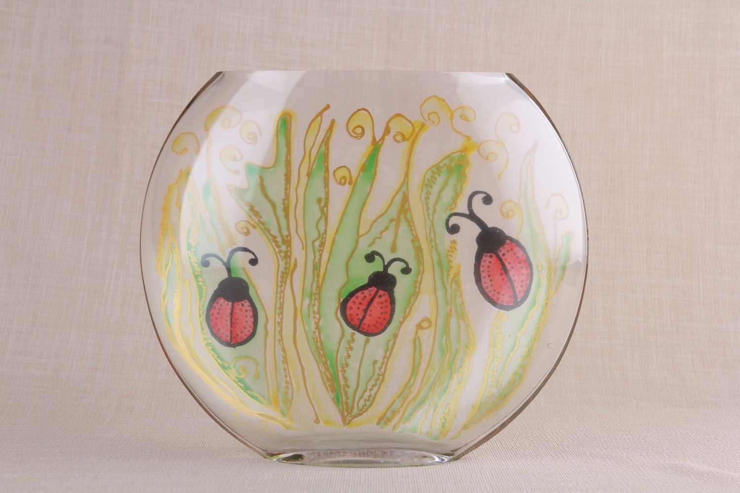 8 inches in diameter glass ball shape vase with ladybugs 2,5 lb photo 2