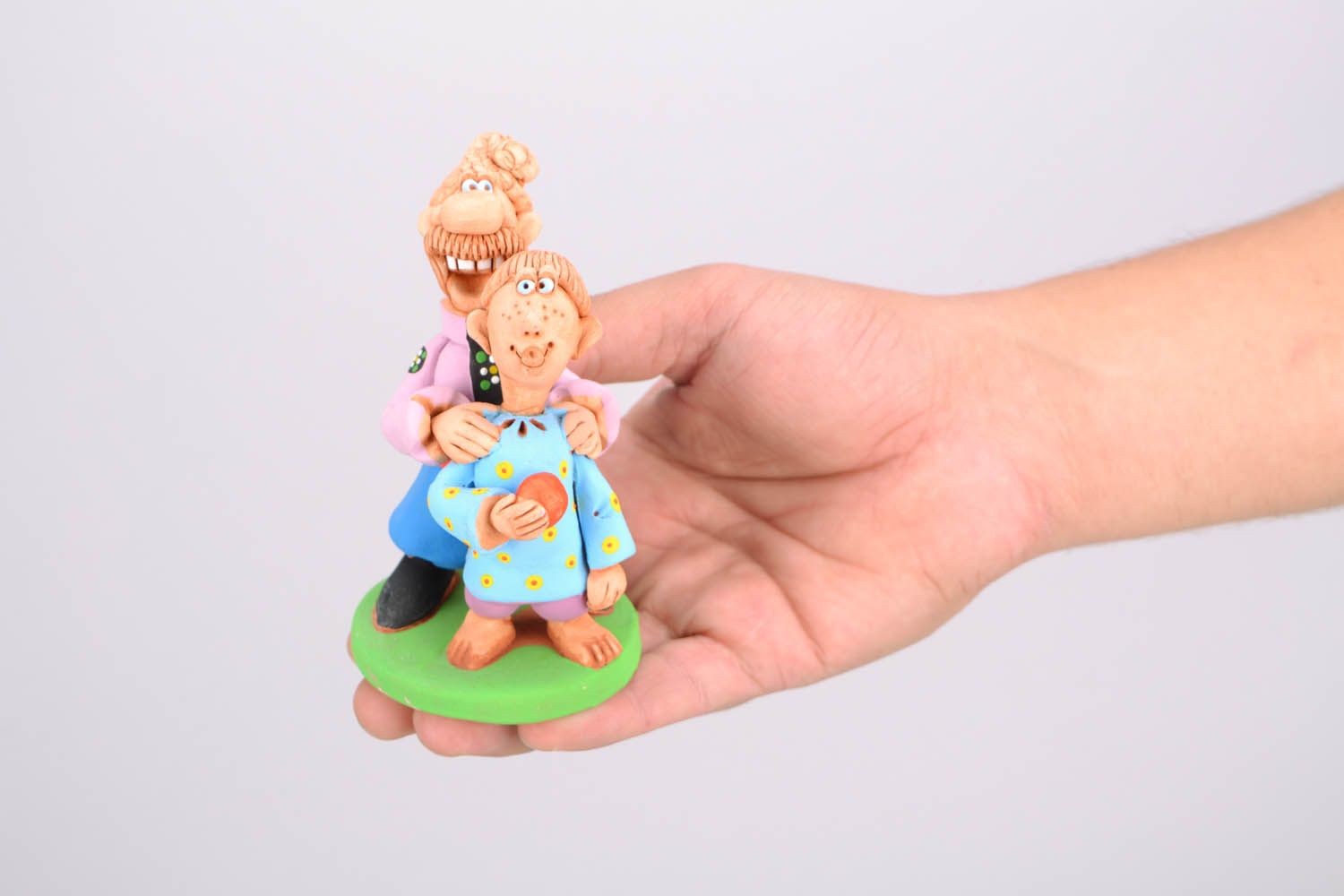 Figurine souvenir Cosaque avec enfant photo 2