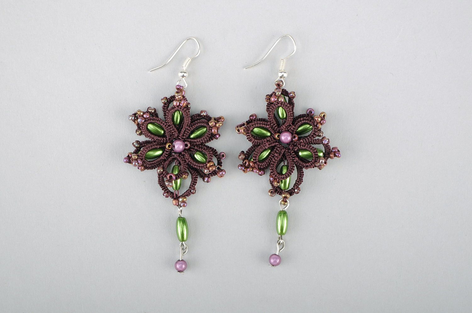 Floral Earrings Made of Beads photo 3