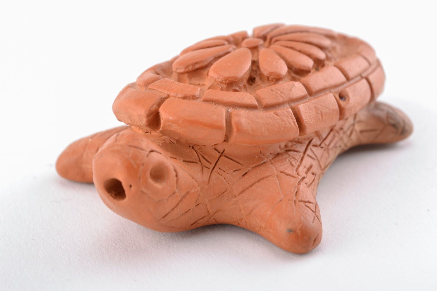 Clay smoking pipe in the shape of turtle photo 2