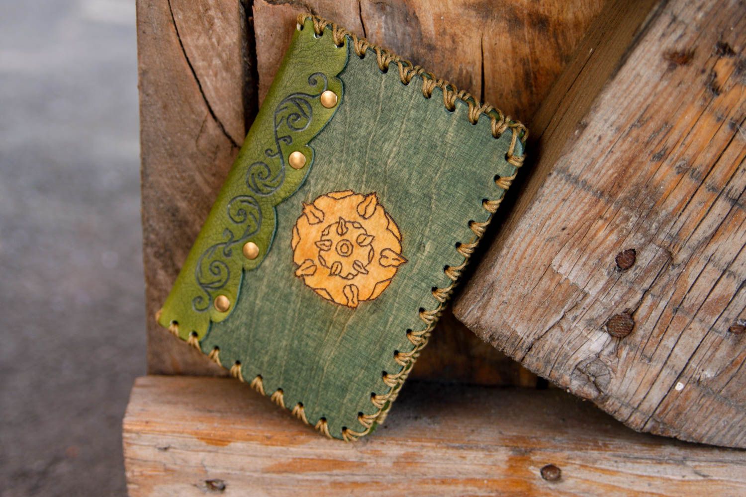 Handmade Pass Hülle ausgefallenes Geschenk Leder Accessoire originell  foto 1