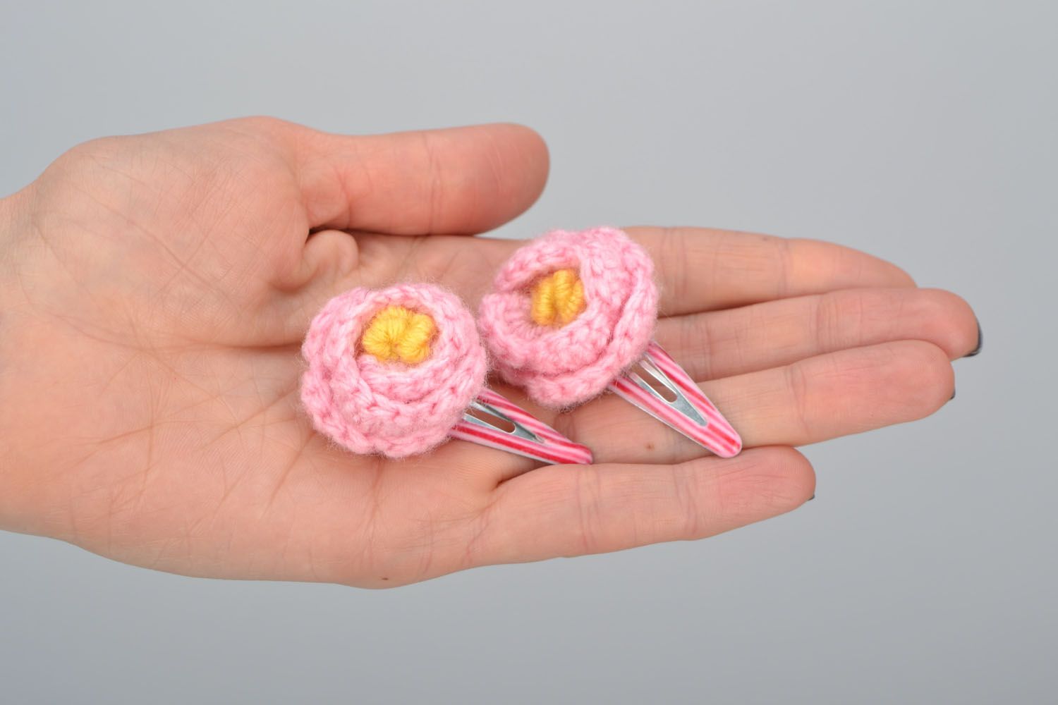 Crochet hair clips Pink Bud photo 2