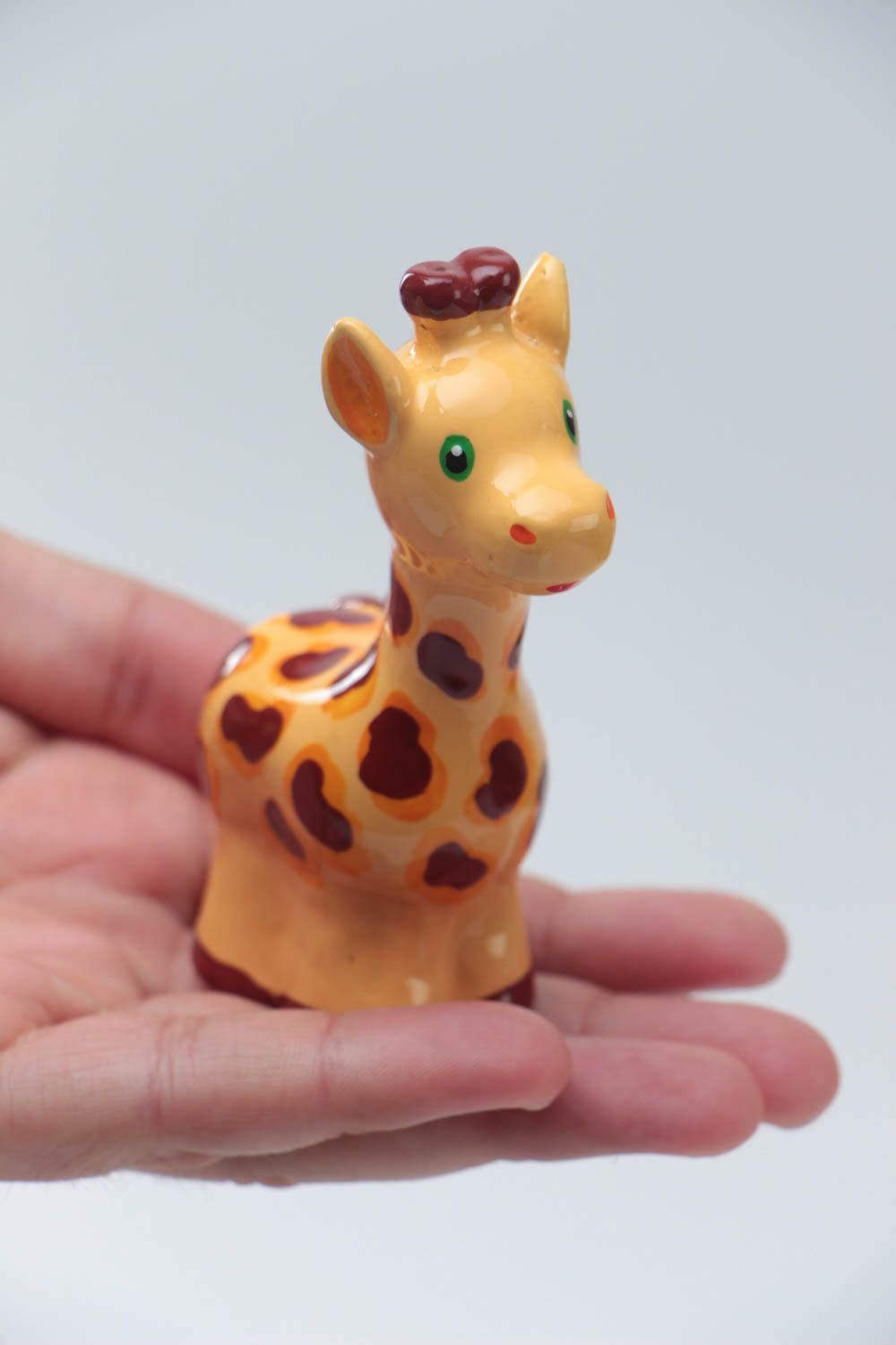 Kleine orangene handgemachte keramische Statuette Giraffe aus Gips für Interieur foto 5