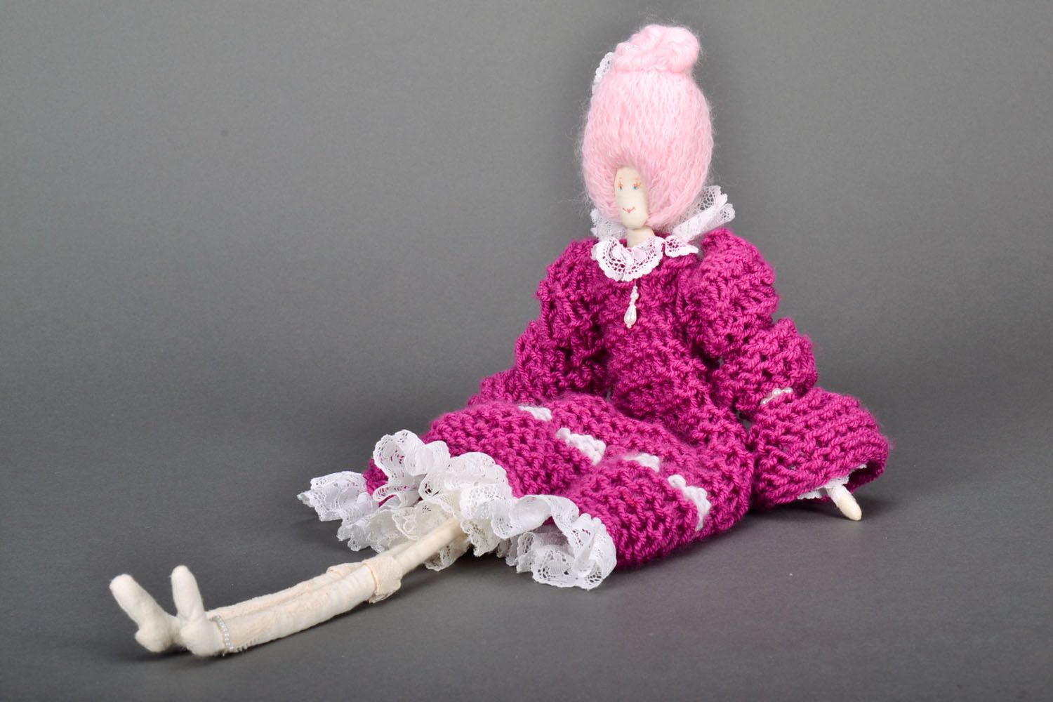 Muñeca de interior de color lila, muñeca de autor foto 4
