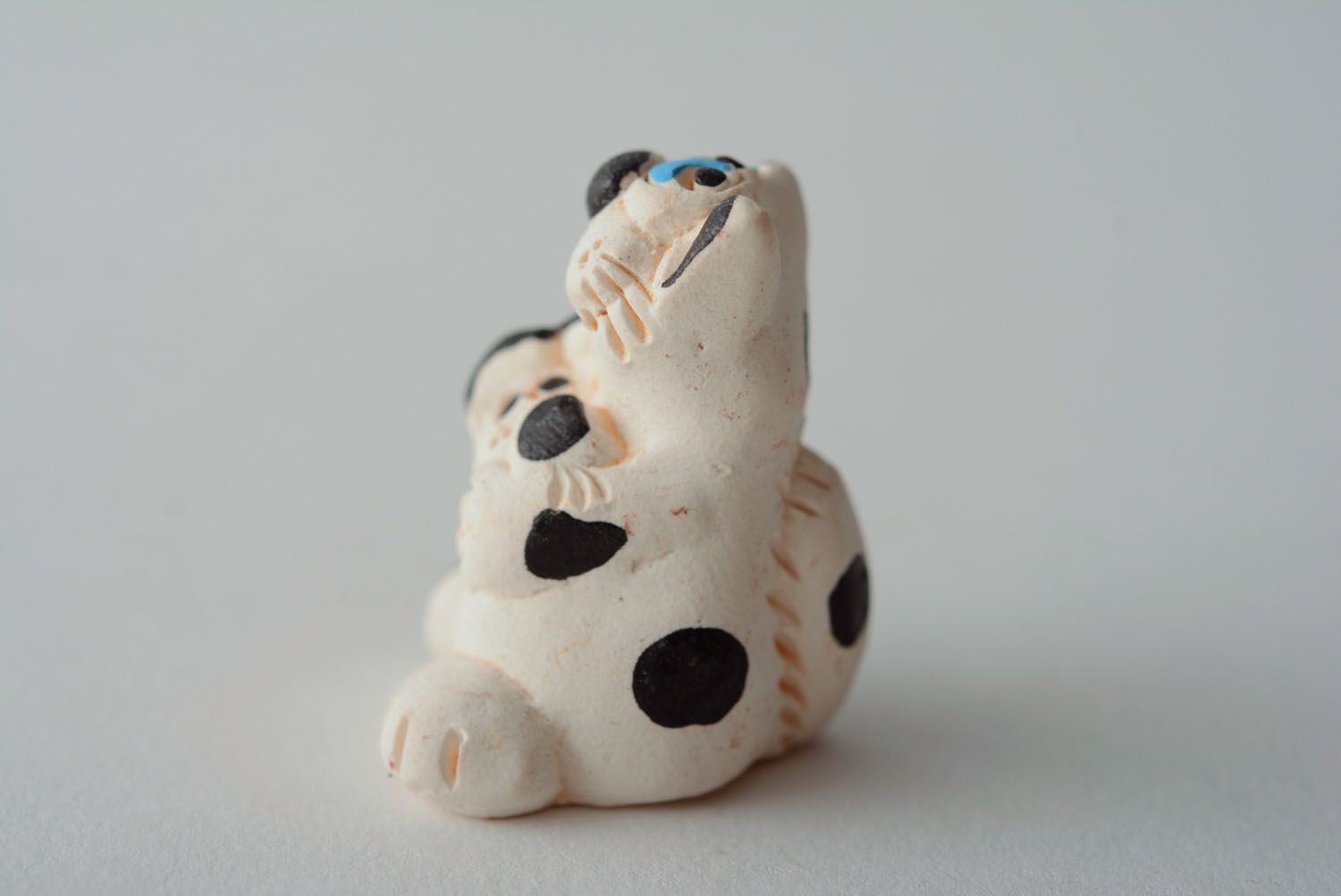 Figura de barro Gato con ratoncito foto 5