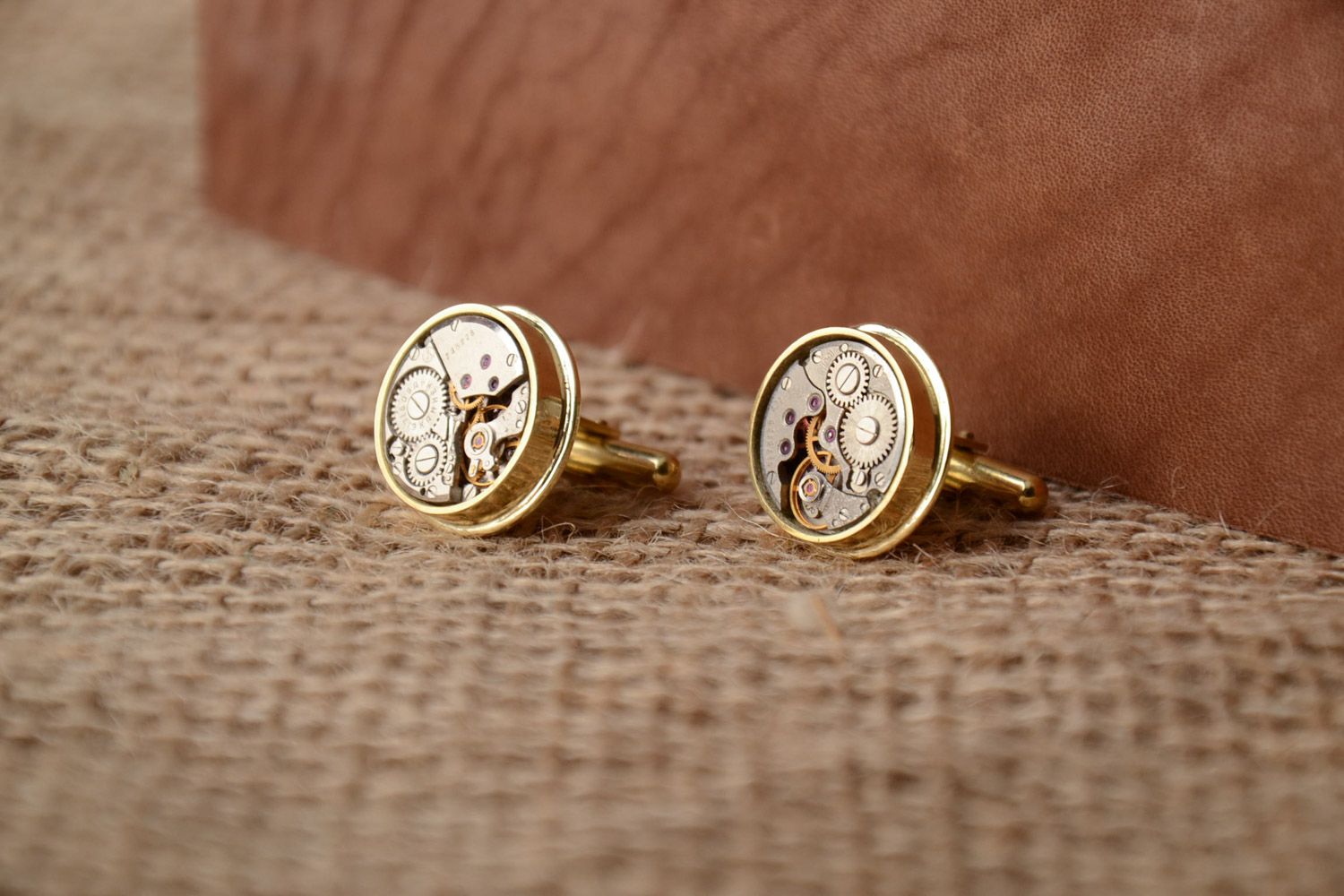 Handmade designer beautiful steampunk cufflinks with watch mechanism for men photo 1