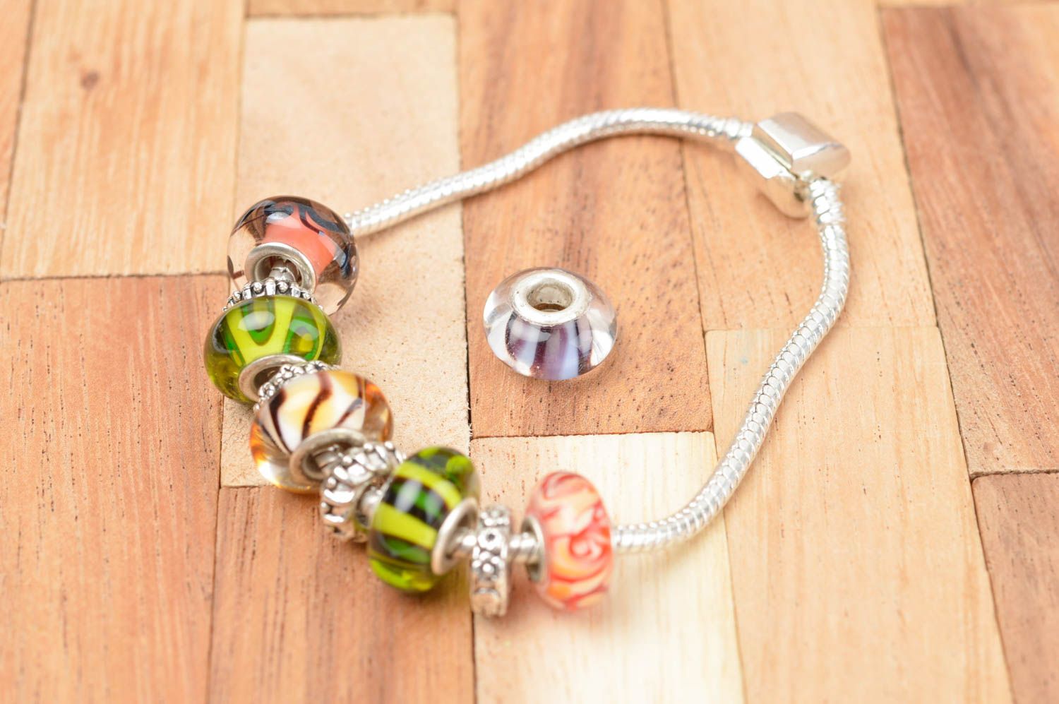 Stylish handmade glass bead craft supplies art materials fashion accessories photo 4
