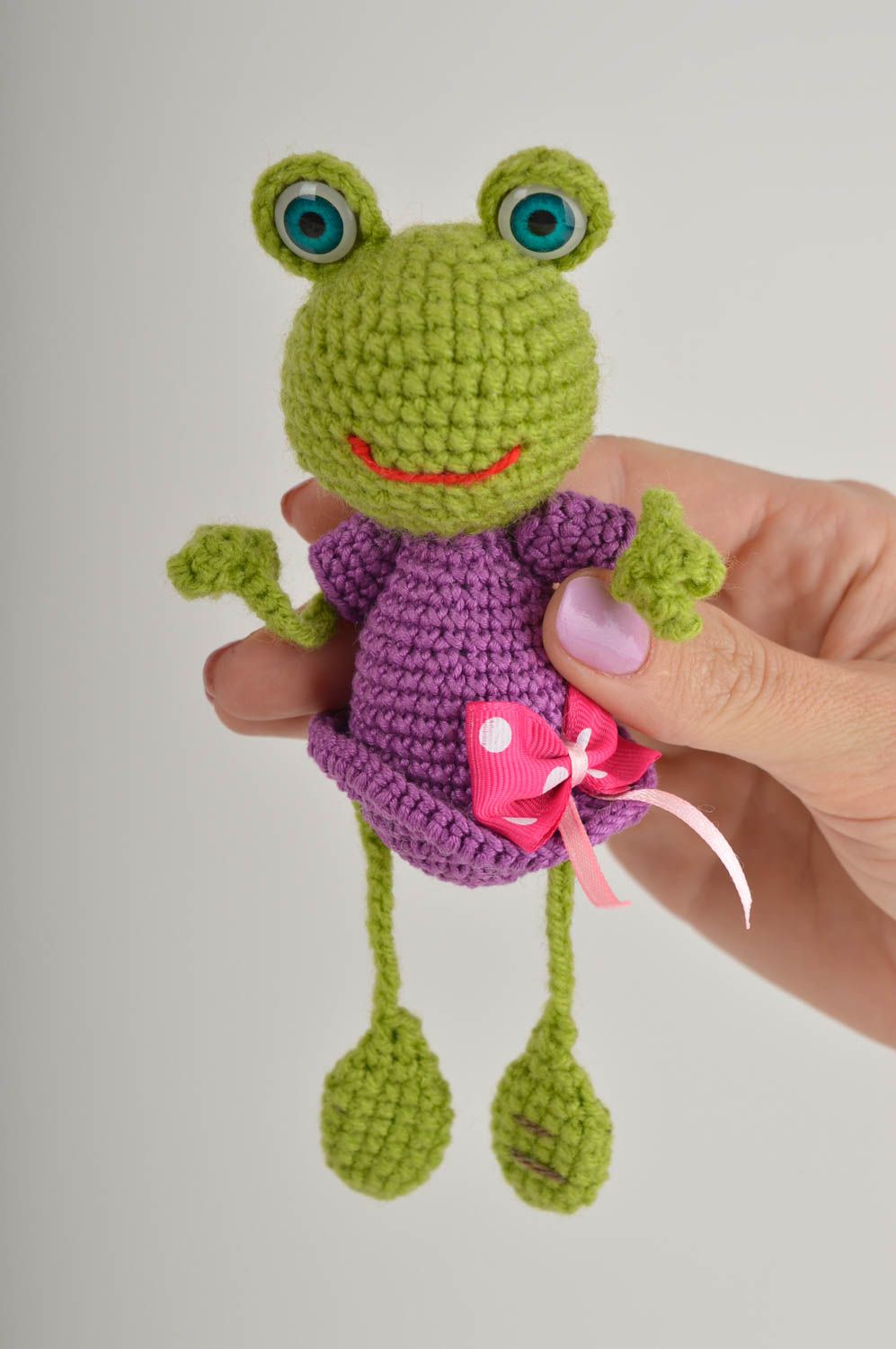 Handmade Designer Puppe Häkel Kuscheltier Frosch Geschenk für Kind grün klein foto 5