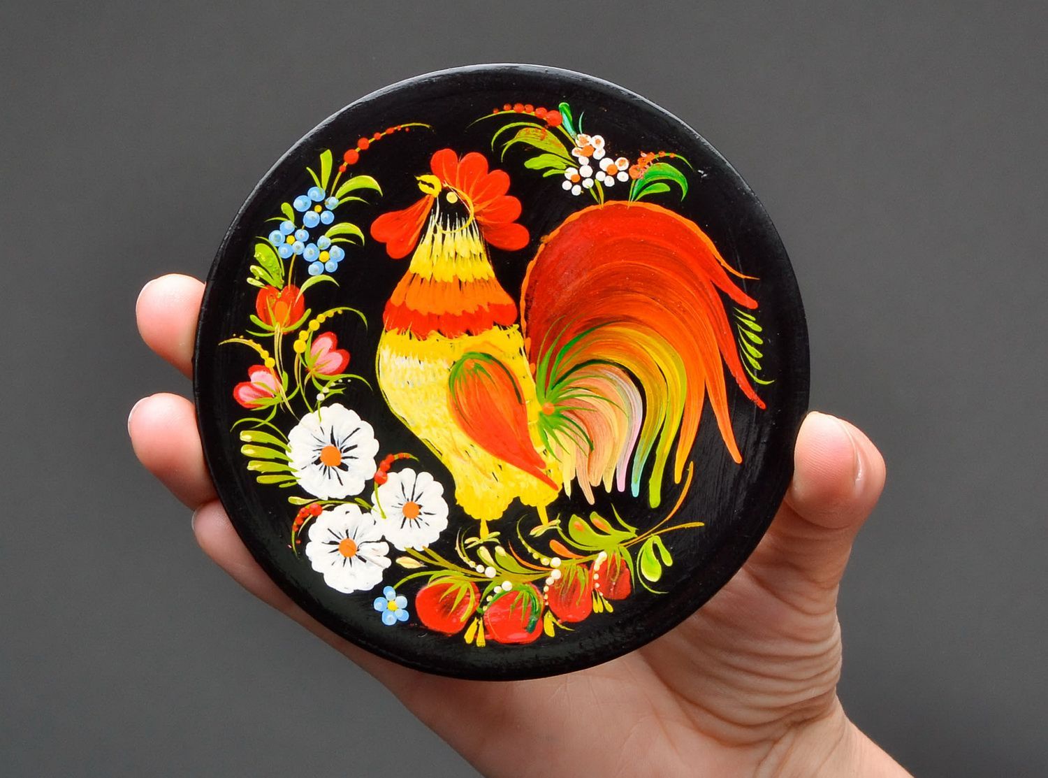 Decorative wooden plate with painting photo 5