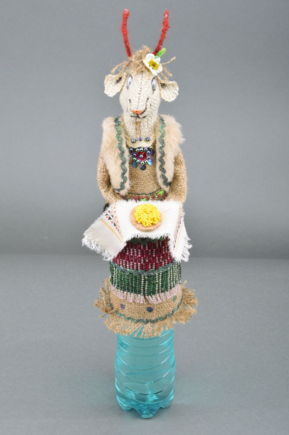 Funda para botella artesanal cabra de harpillera con hogaza regalo foto 5