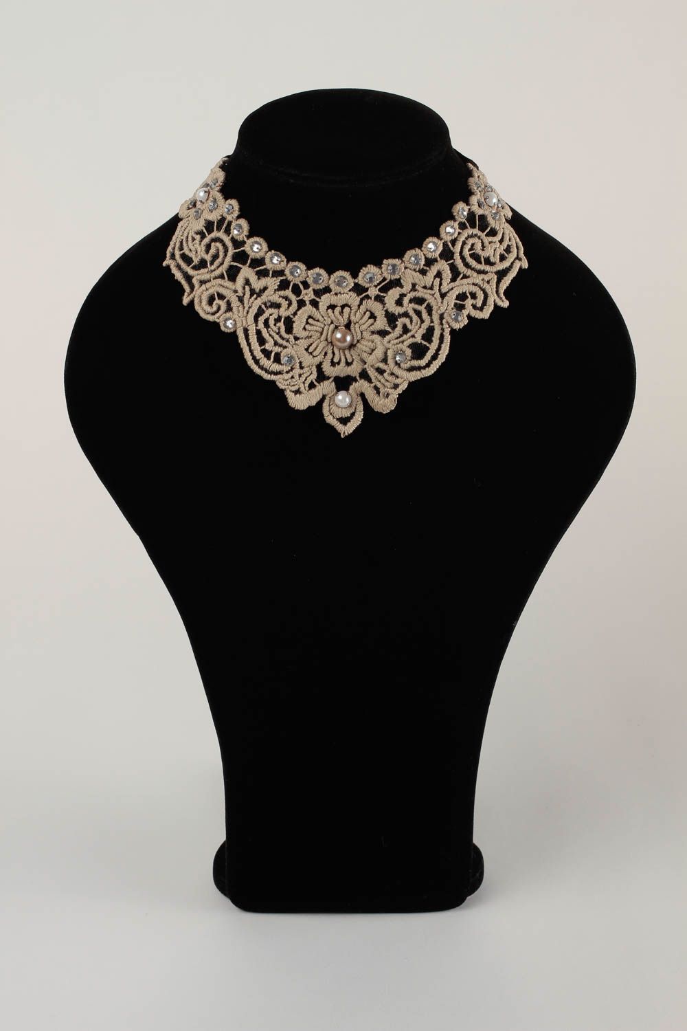 Collar para mujer artesanal collar hecho a mano lujoso accesorio para mujer foto 1