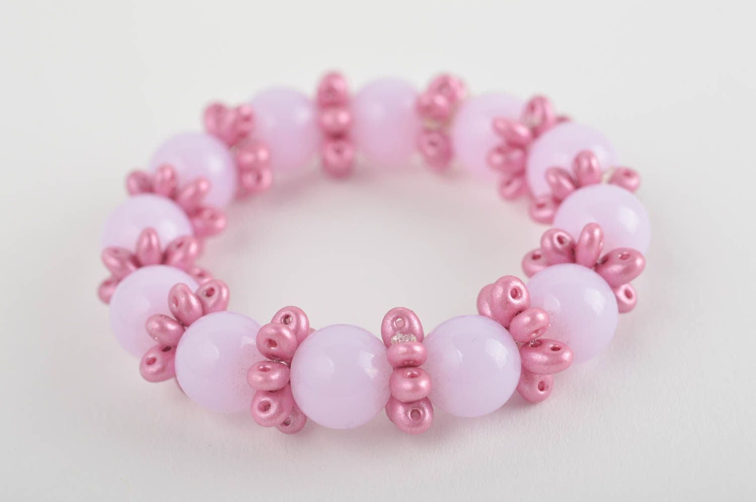 Pink beads stretchy bracelet for a little girl photo 2