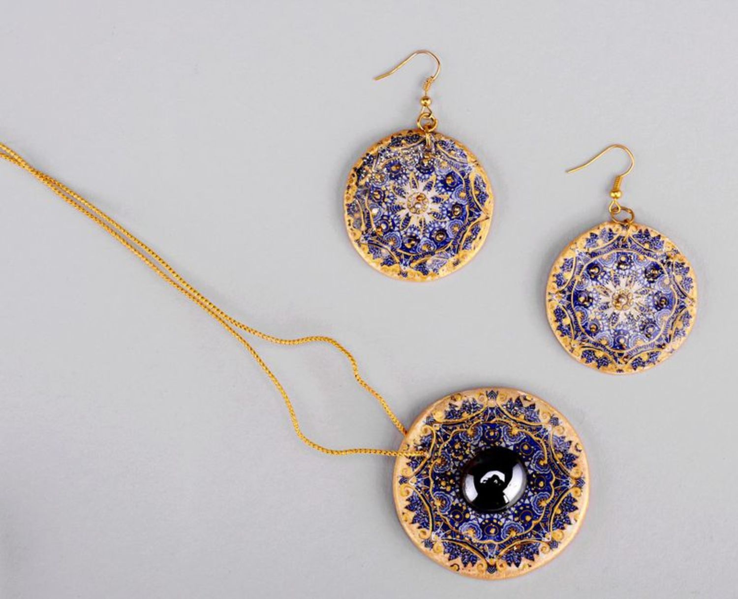 Set of ceramic jewelries: earrings and pendant Mandala of woman's wisdom photo 1