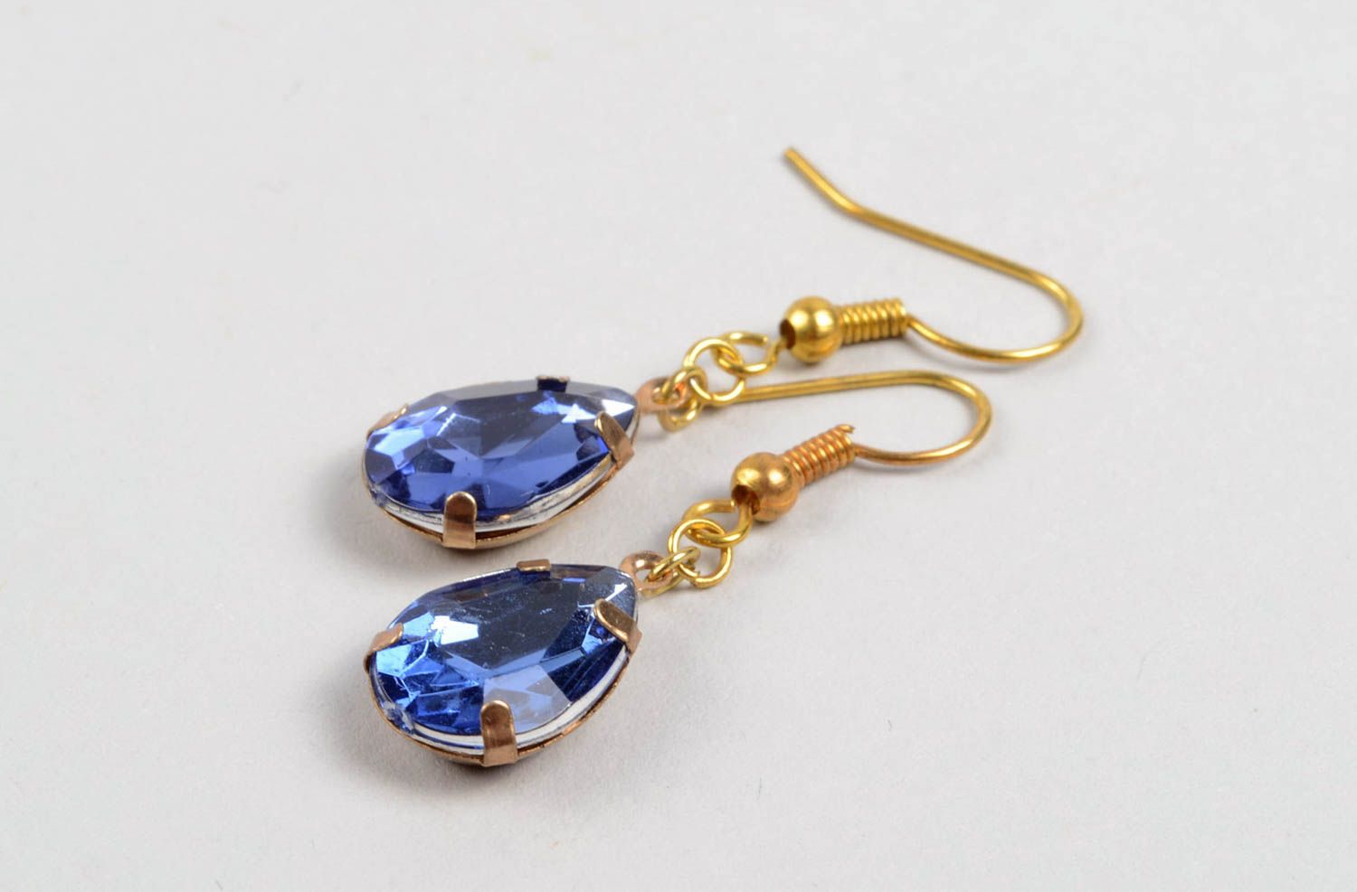 Stylish earrings designer jewelry handmade earrings fashion accessories photo 1