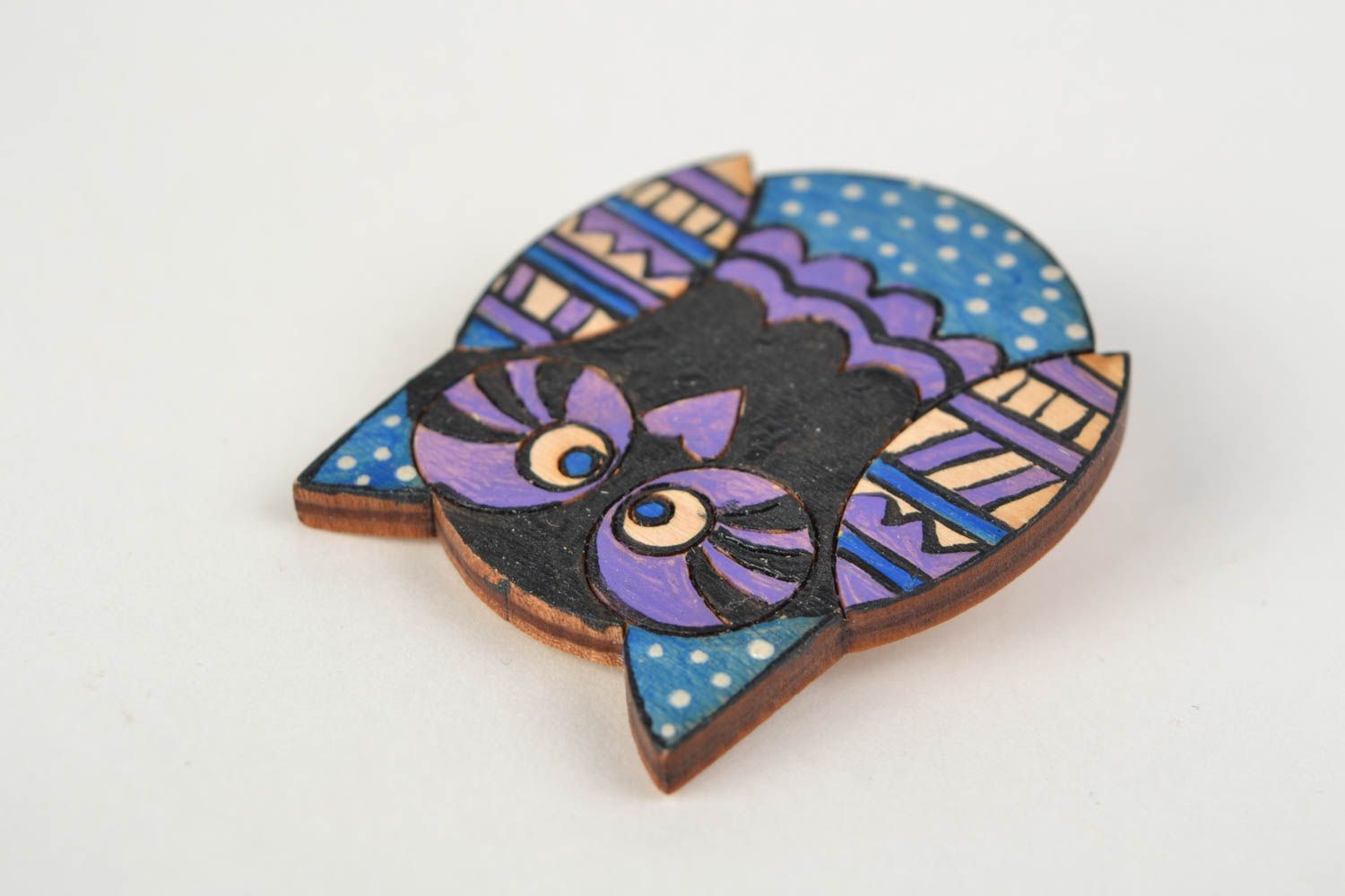 Designer handmade brooch made of wood with painting cute stylish owl photo 3