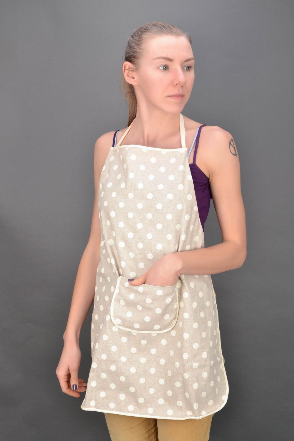 Polka dot fabric kitchen apron photo 1