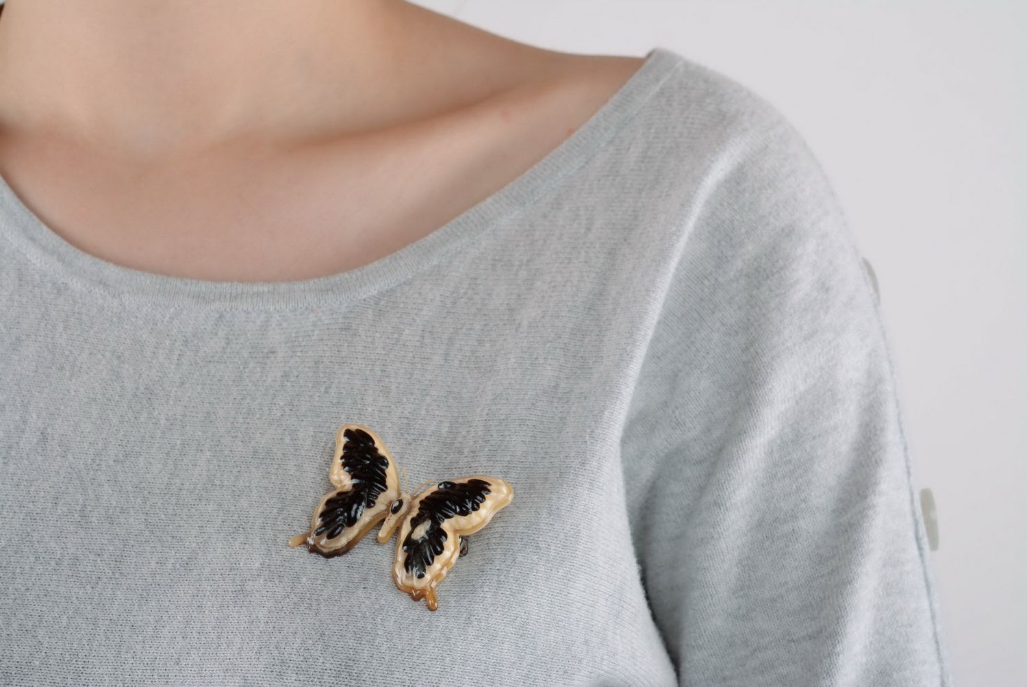 Handmade butterfly-shaped brooch photo 2