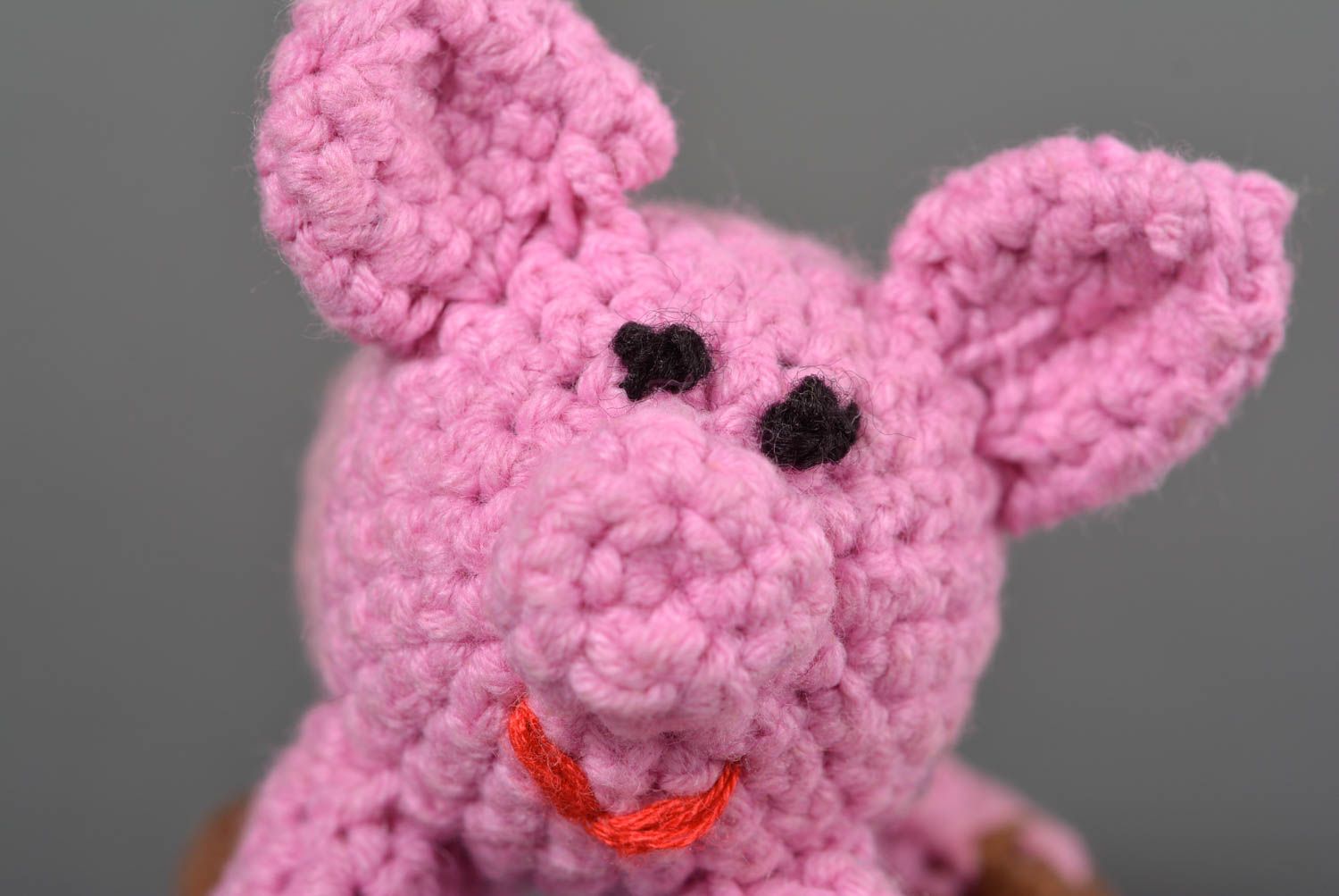 Doudou cochon rose Jouet hochet fait main tricoté en coton Cadeau pour enfant photo 2