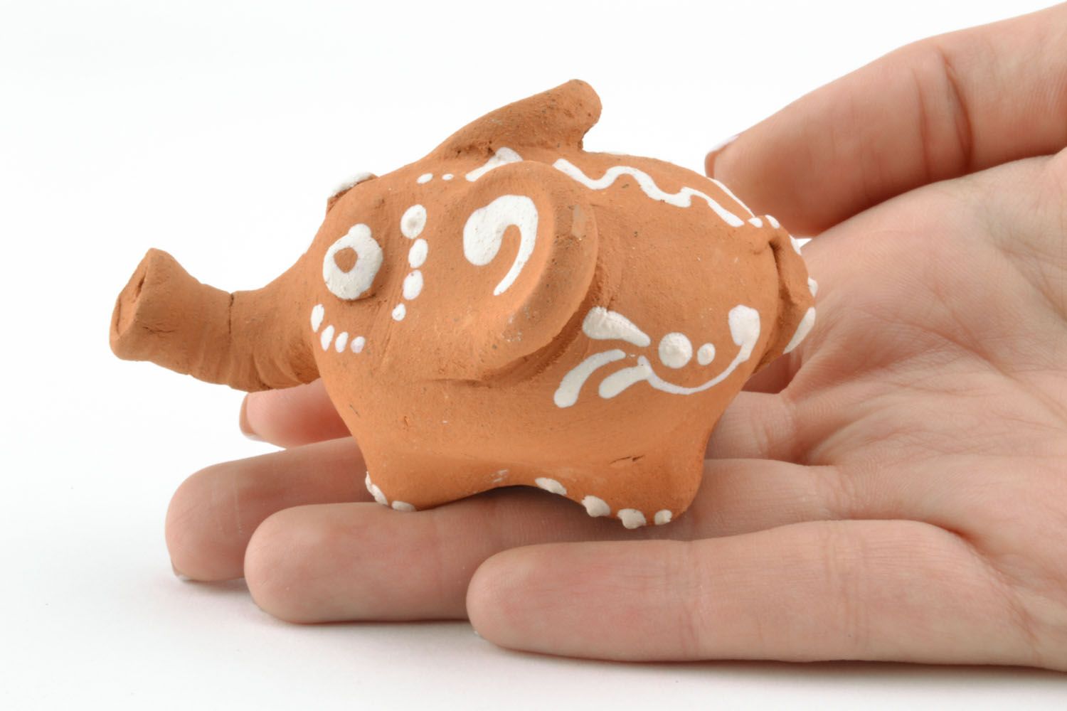 Ceramic elephant figurine photo 2