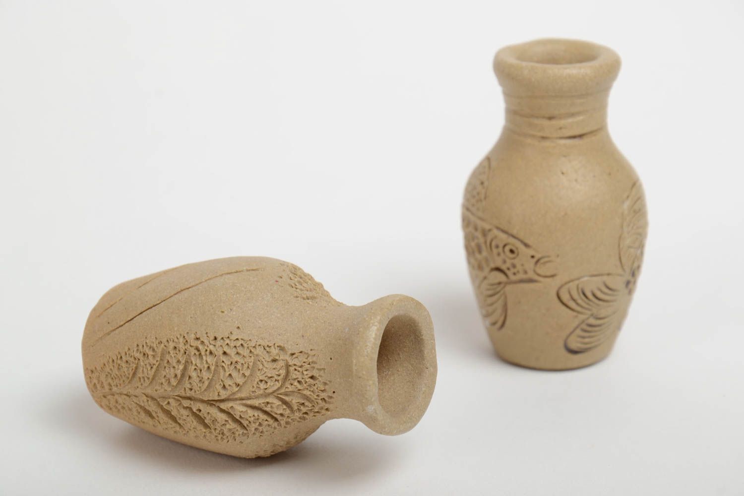 Jarros decorativos de cerámica pequeños artesanals en miniatura set de 2 piezas foto 3