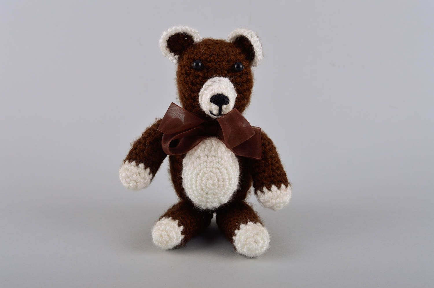 Peluche ourson fait main Jouet enfant Cadeau original tricotée au crochet photo 2