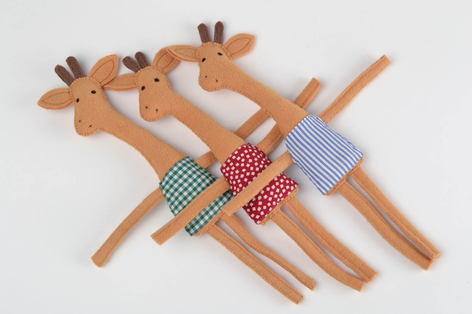 Unusual handmade felt fabric soft toys set 3 pieces Giraffes for kids and decor photo 3