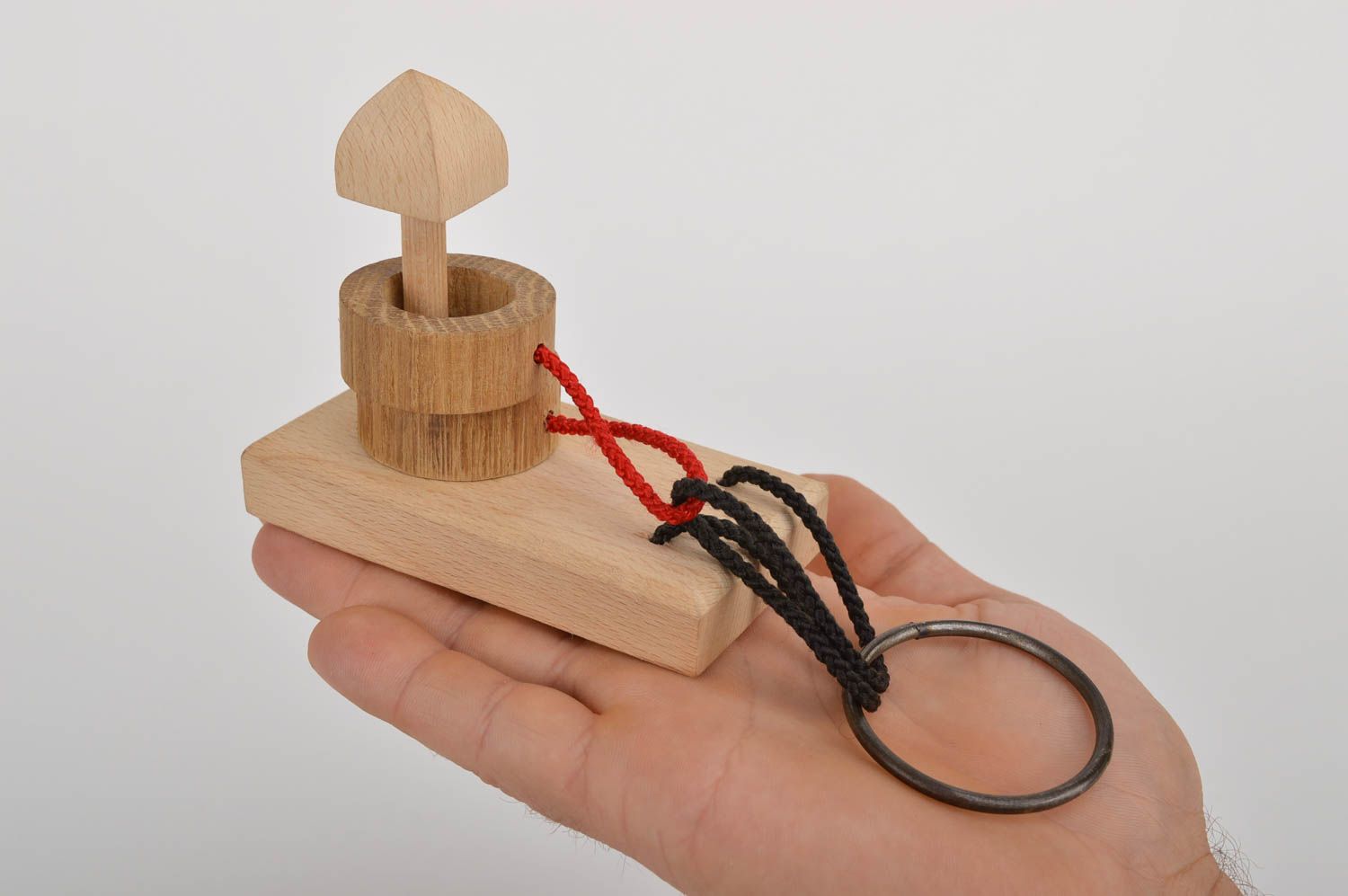 Игрушка ручной работы кольцо-головоломка игрушка из дерева от 3 лет детская фото 5