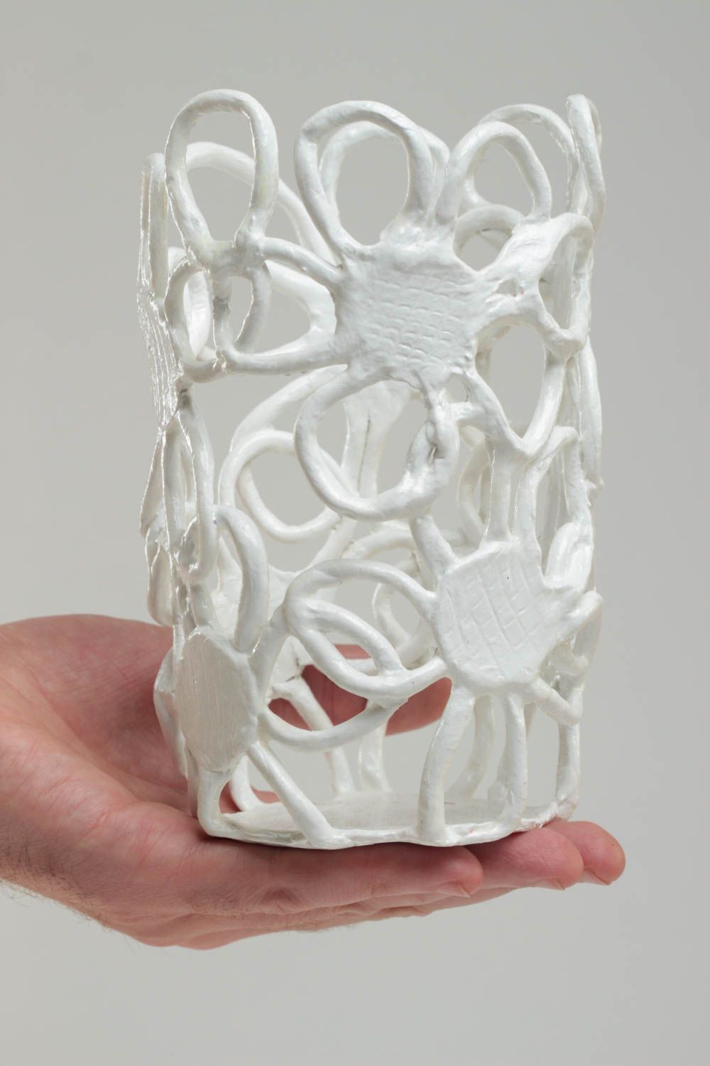 Vase décoratif fait main en argile polymère original ajouré blanc pour fleurs photo 5