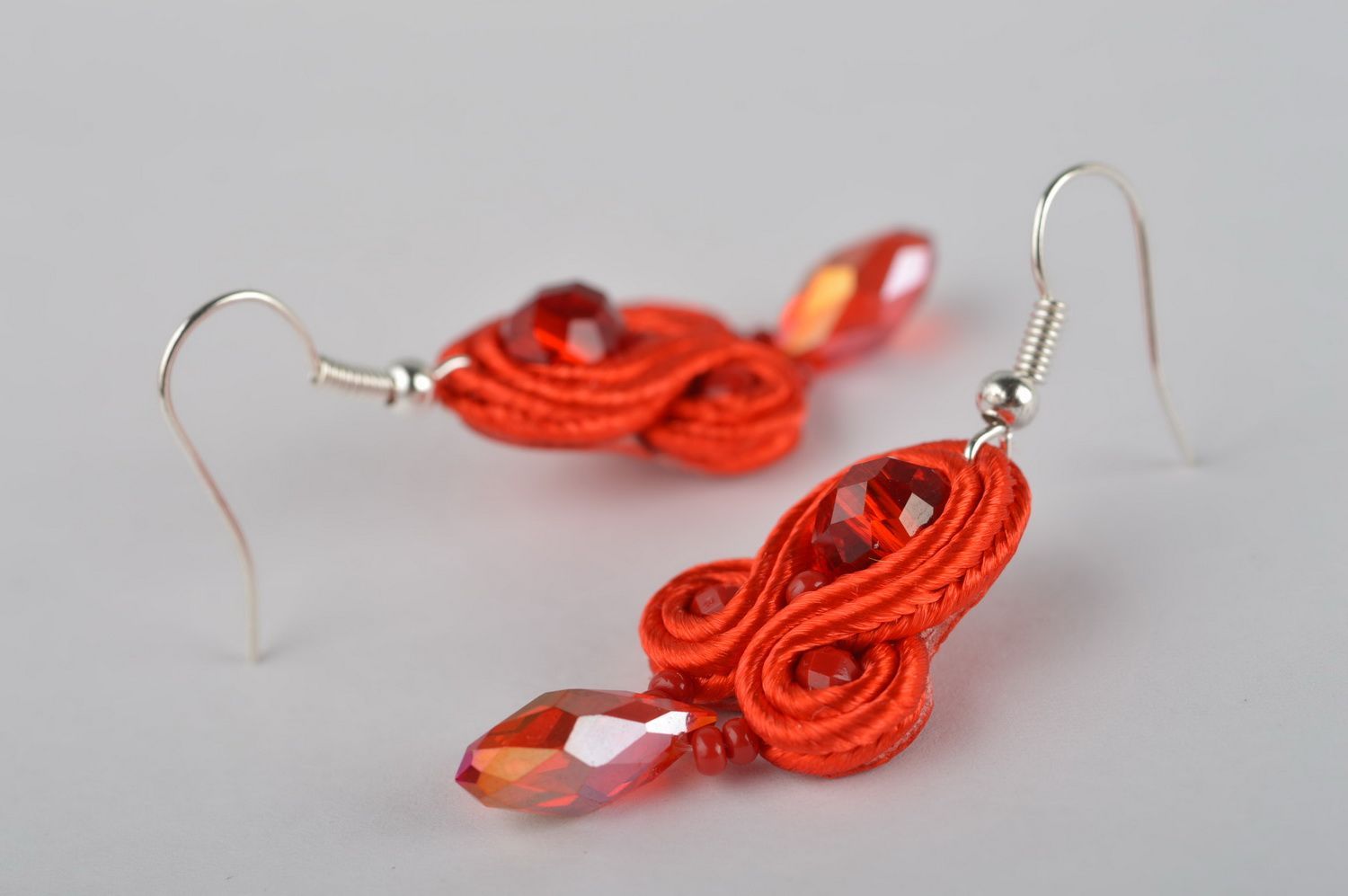 Beautiful handmade soutache earrings beaded earrings textile jewelry designs photo 3