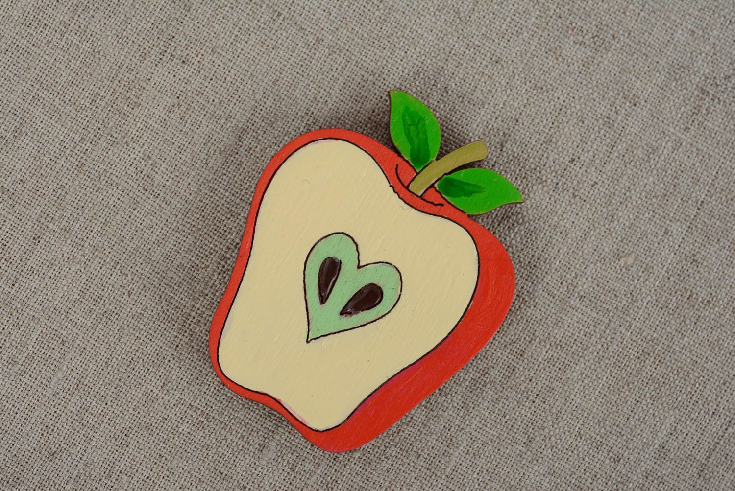 Imán decorativo en forma de manzana foto 1