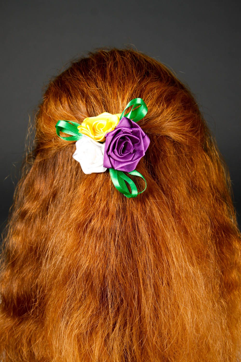 Élastique cheveux fait main Fleurs pour cheveux Cadeau pour femme Bijoux cheveux photo 2
