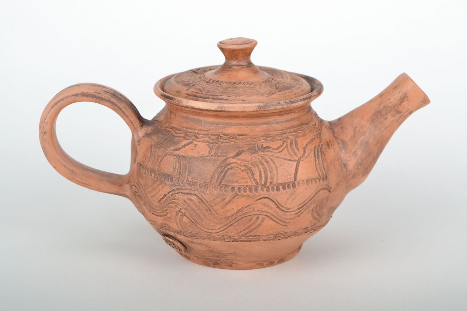 Clay teapot photo 3