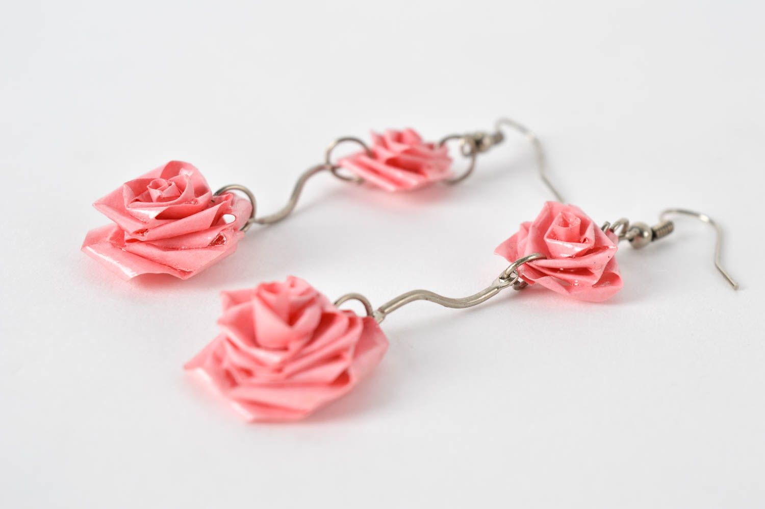 Boucles d'oreilles pendantes Bijou fait main fleurs roses en papier Cadeau femme photo 4