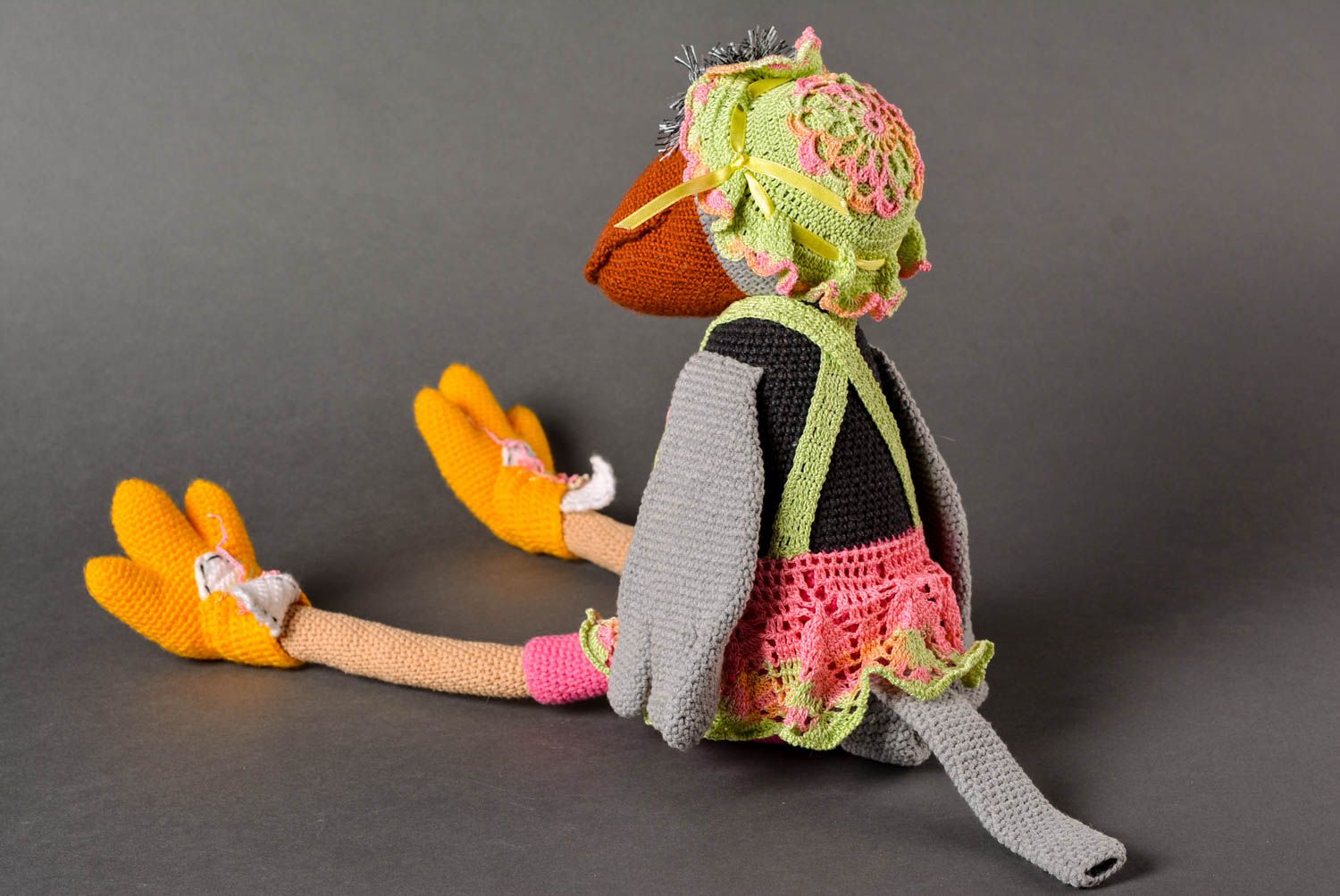 Peluche tricotée Jouet fait main corneille en laine et acrylique Cadeau enfant photo 3