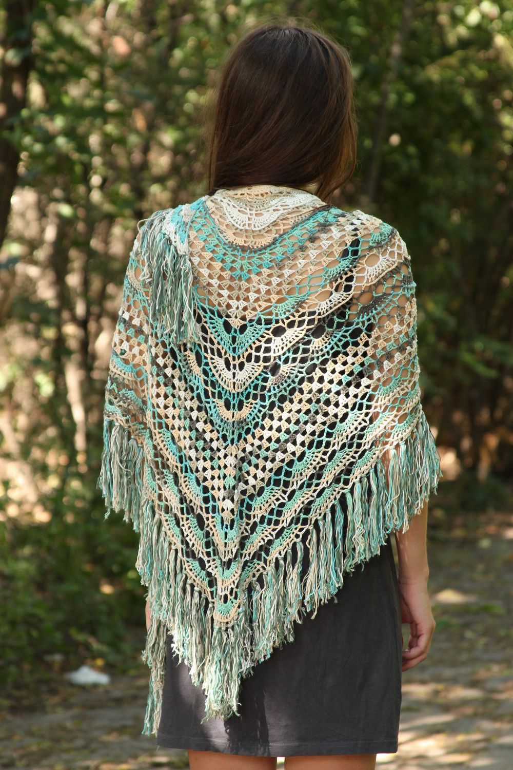 Green knitted shawl  photo 5