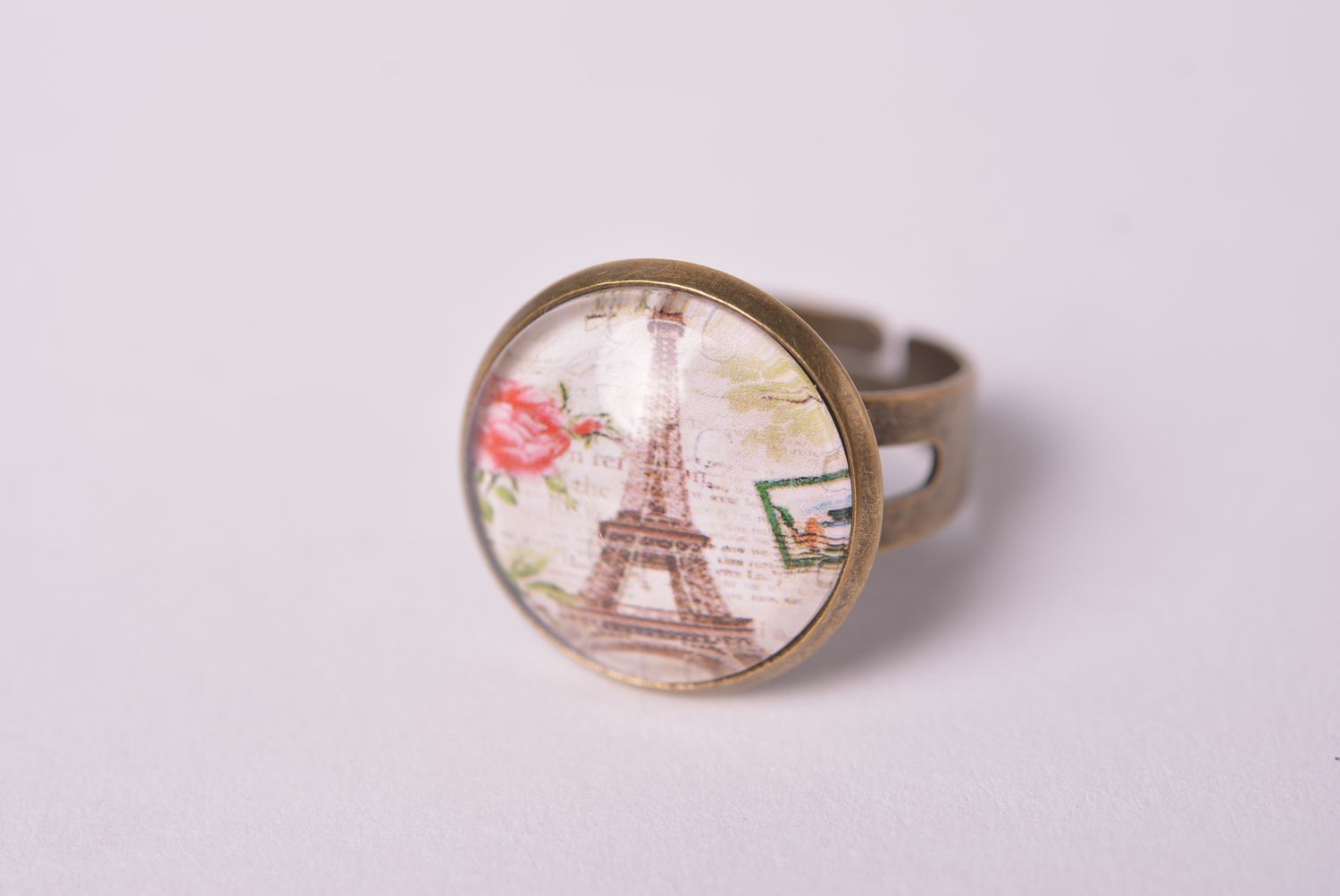Bague romantique ronde Bijou fait main métal verre Cadeau femme Tour Eiffel photo 3