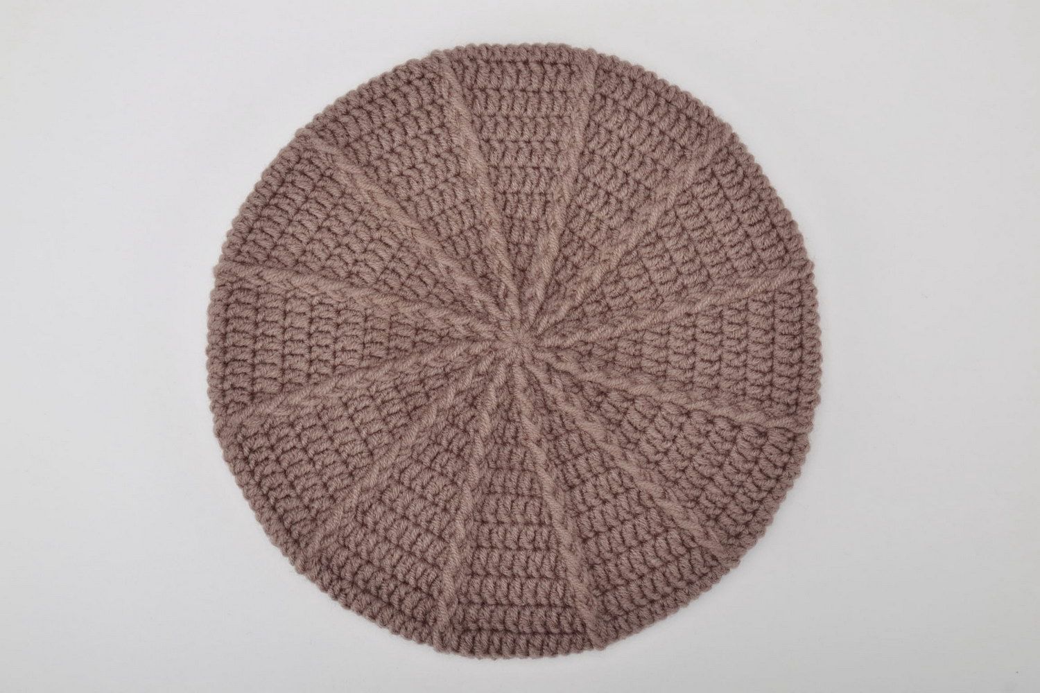 Knitted beret Cocoa color photo 1
