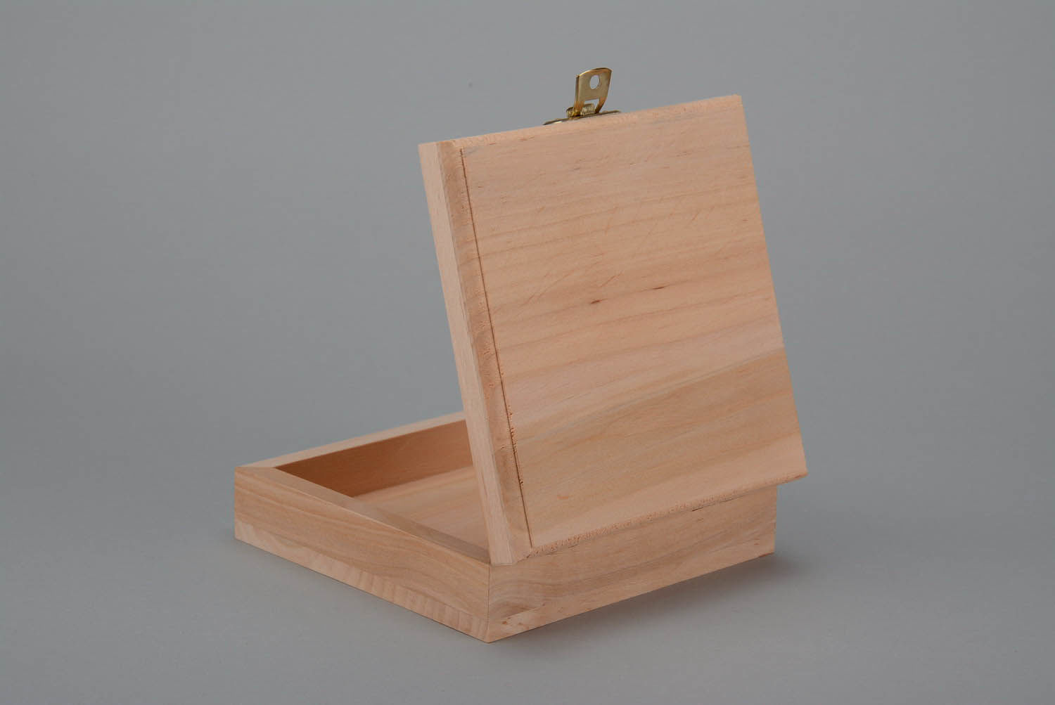 Wooden blank box photo 1