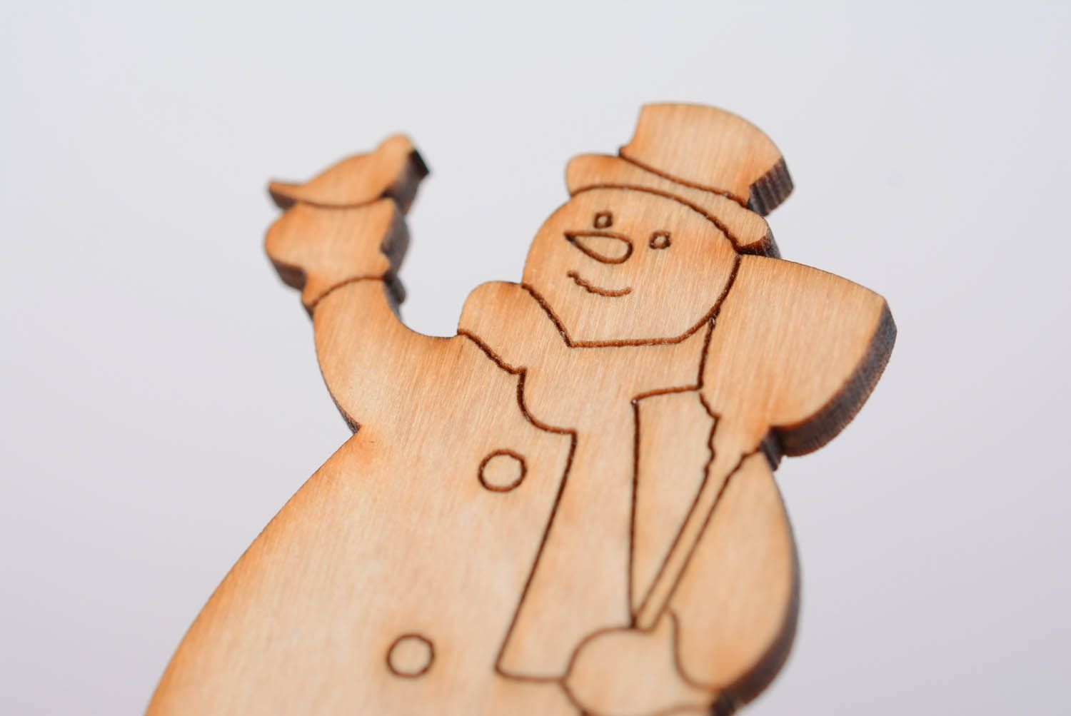 Motif en bois à décorer avec aimant Bonhomme de neige amusant fait main photo 5