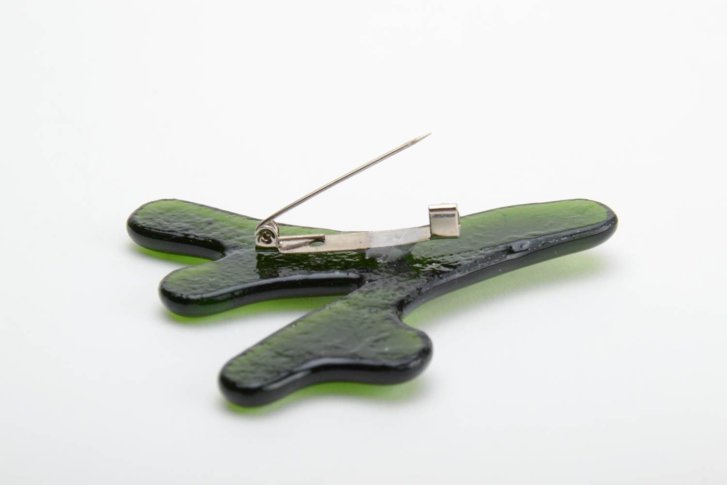 Unusual green handmade fused glass brooch with pin photo 3