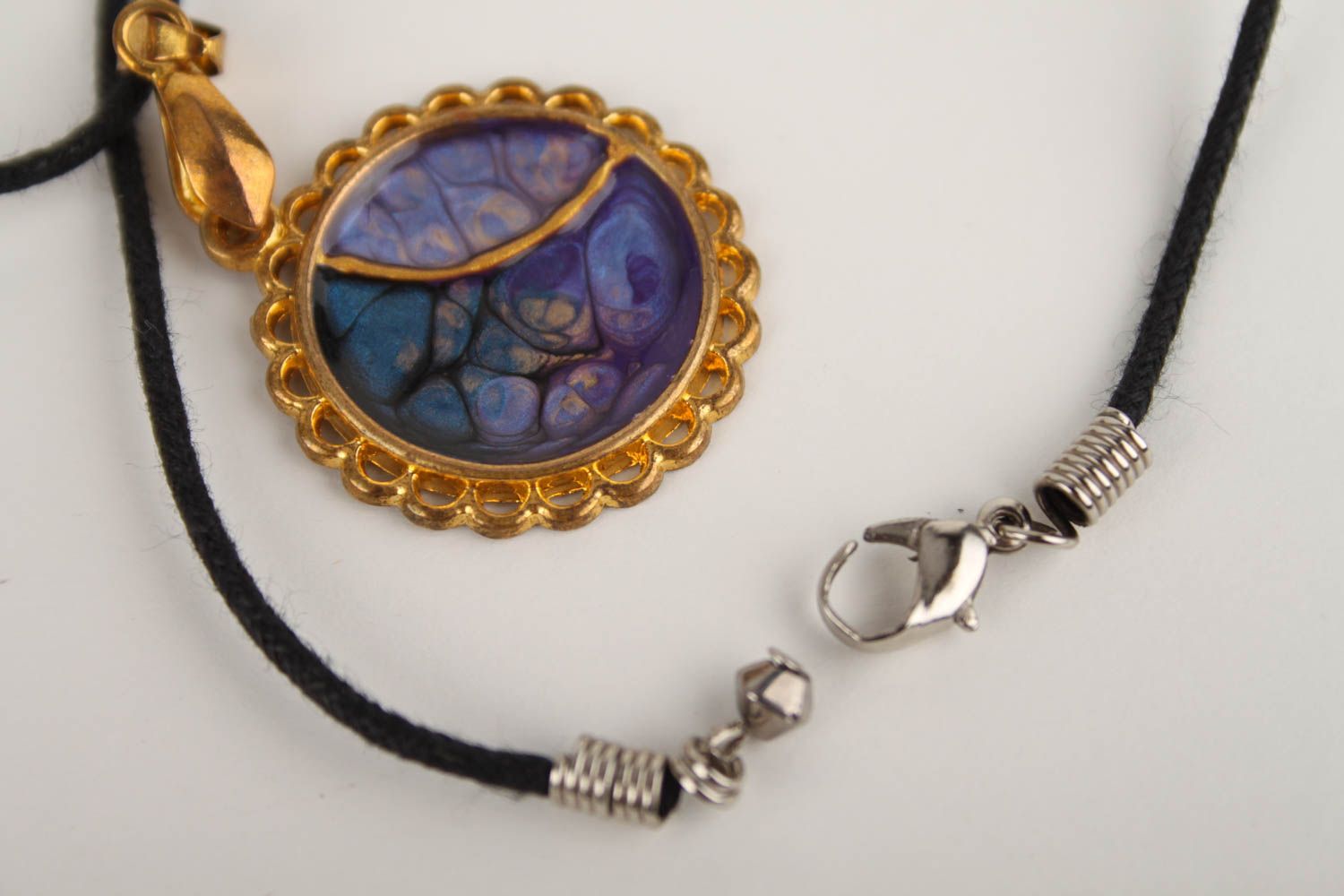 Stylish handmade metal pendant fashion trends beautiful jewellery gifts for her photo 2