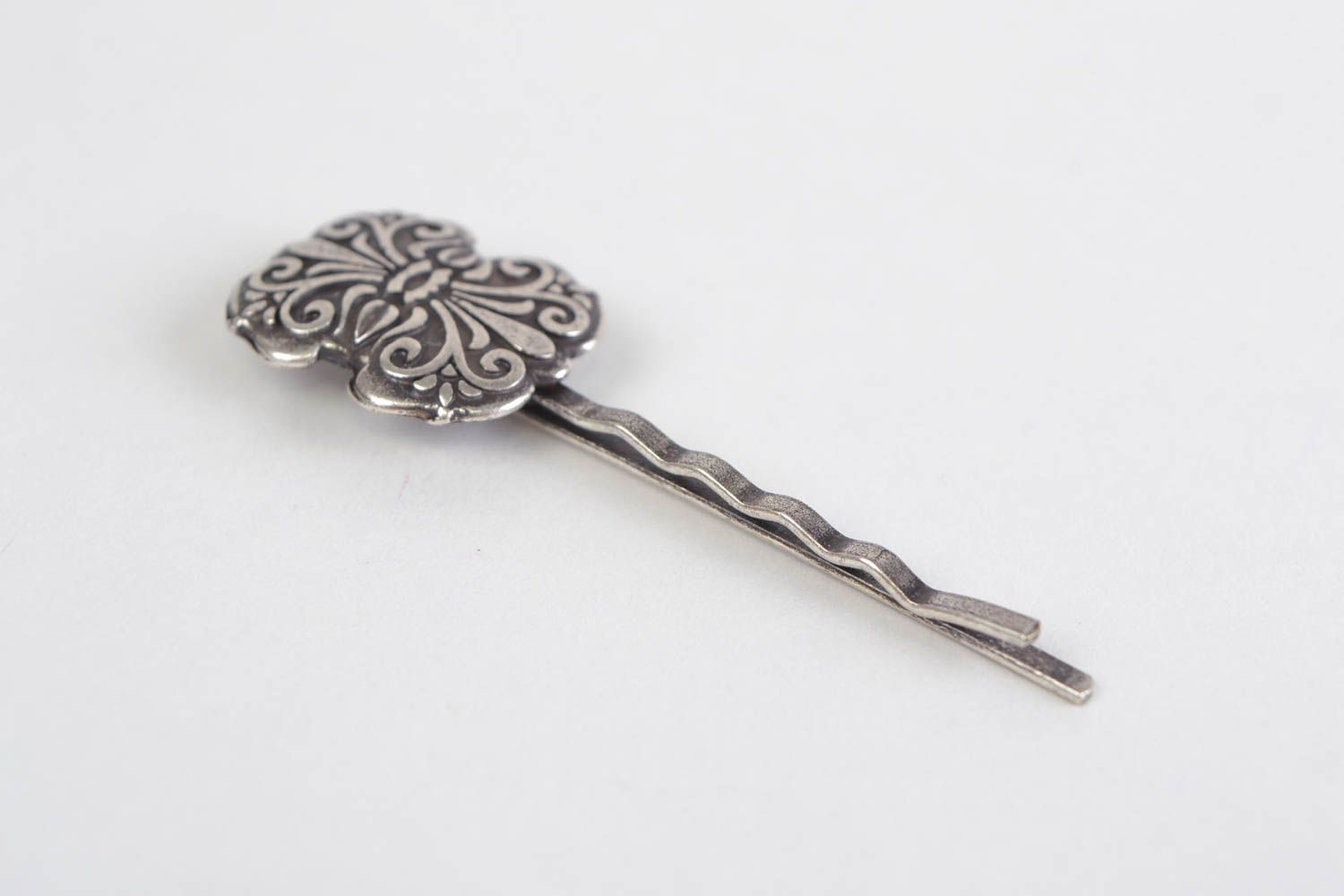 Handmade decorative hair pin cast of zinc copper aluminum alloy with ornament photo 4
