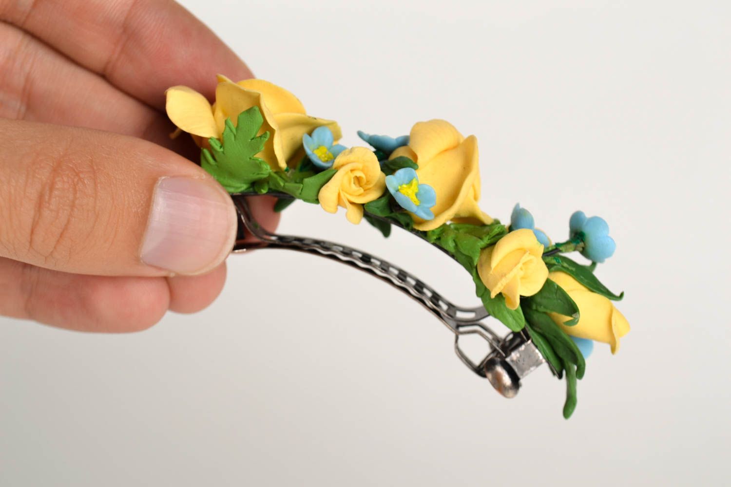 Бижутерия ручной работы заколка с цветами аксессуар для волос с желтыми розами фото 4