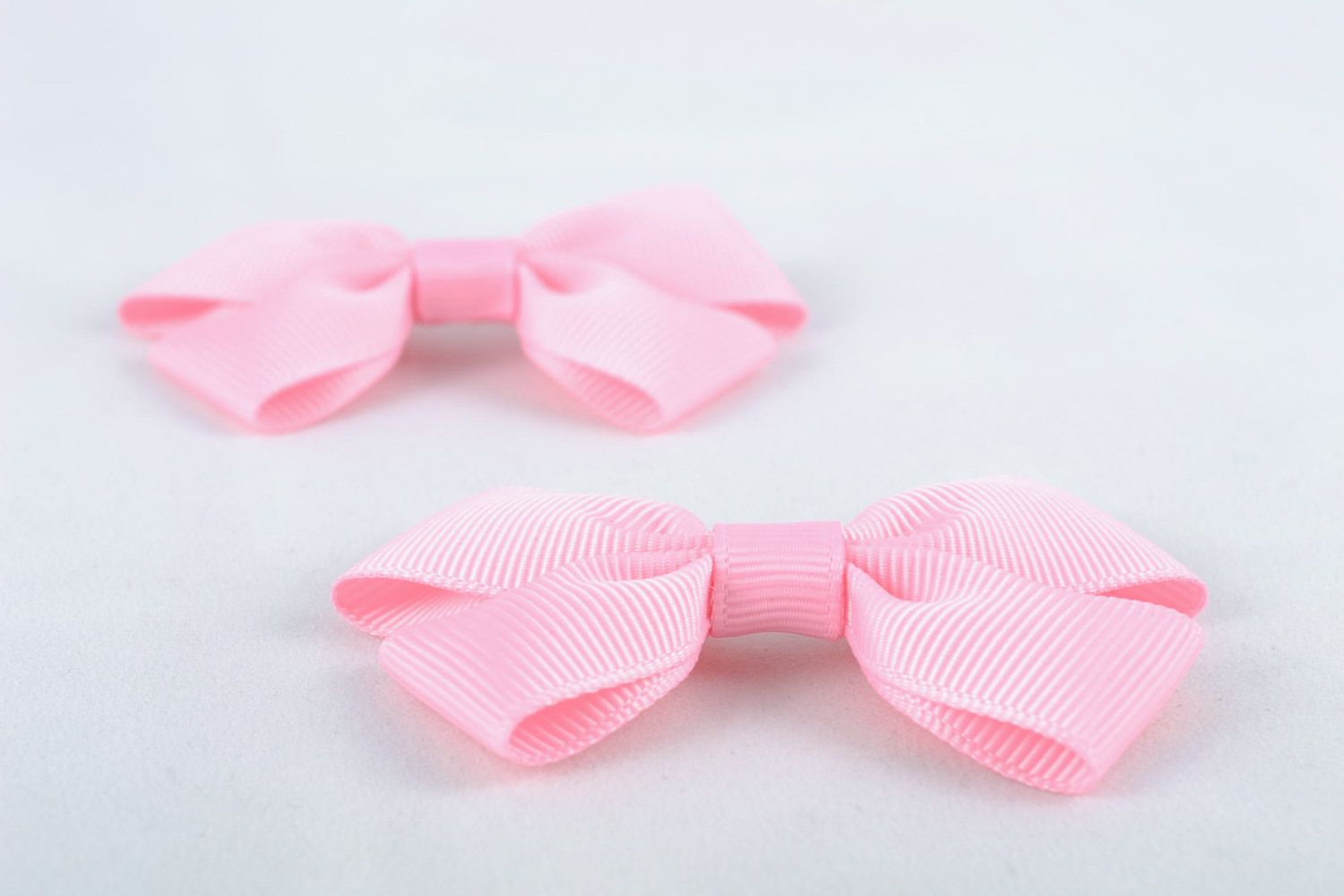 Set of bows for barrettes made of rep ribbons 2 pieces beautiful hair accessories photo 3