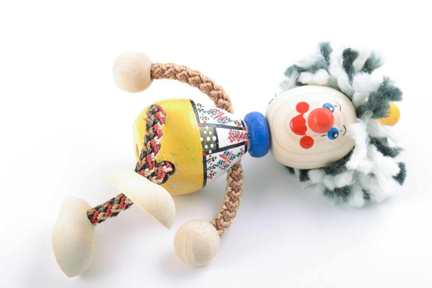 Schönes handgemachtes Öko Spielzeug aus Holz mit Bemalung und Lack für Kinder   foto 5